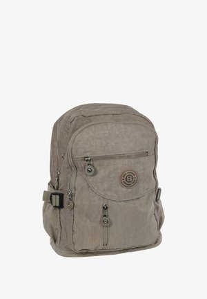 Sac à dos en tissu gris avec une finition texturée, plusieurs compartiments zippés et un patch logo circulaire à l'avant. Bretelles latérales ajustables.