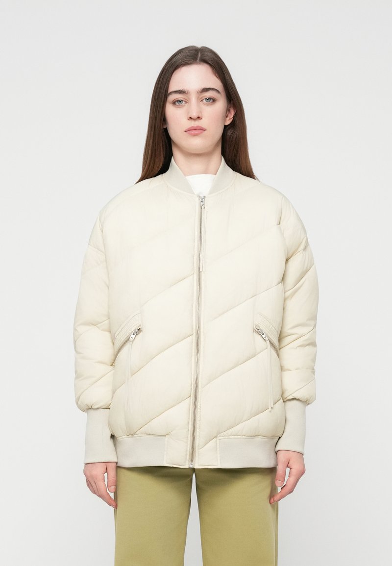 closed Winterjas beige