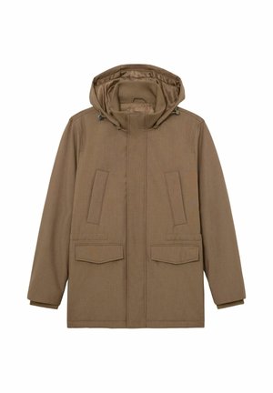 Pruun kapuutsiga talvejope, millel on kaks vertikaalset rinnataskut ja kaks eest kattega taskut, pikad varrukad ning esikinnis, mida katab klapp.