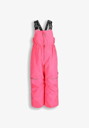 Różowy, ocieplany kombinezon narciarski z regulowanymi czarnymi paskami, przednim zamkiem błyskawicznym, elastycznym pasem i odblaskowymi akcentami na kieszeniach.