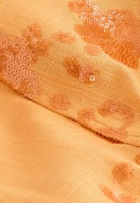 Next BLEND SEQUIN BANDEAU MINI - REGULAR FIT - Cocktailkleid/festliches Kleid - orange