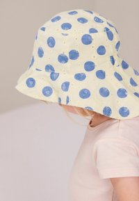 Next LOW BACK BUCKET - REGULAR FIT - Sombrero - white blue