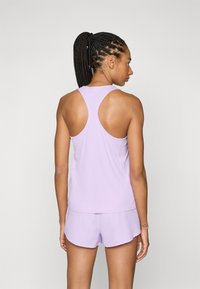 adidas Performance ADIZERO TANK - Topper - powder plum