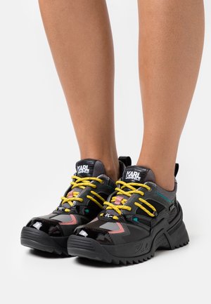 KARL LAGERFELD, Baskets basses - black