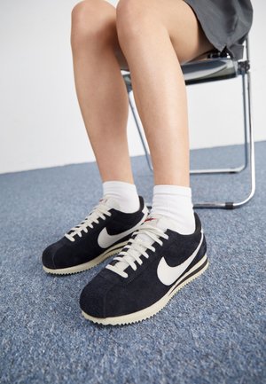 Baskets basses - black