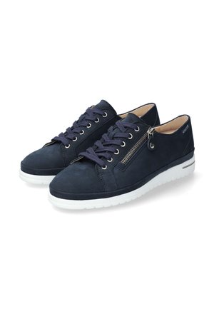 Baskets basses - bleu