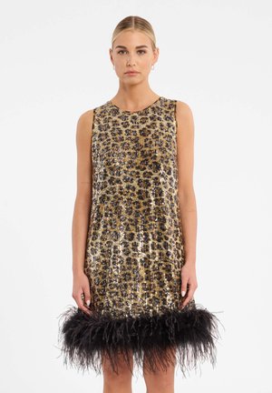 Ärmelloses Kleid mit Leopardenmuster, das mit metallischen Pailletten, einem runden Ausschnitt und einem schwarzen Federbesatz am Saum versehen ist.