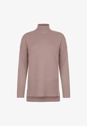 Ljusrosa polotröja i mjukt stickat material. Har en ribbad krage och fåll, med avslappnad passform och sänkt ärmsöm.