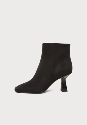 DKNY, ADDISON  - Bottes - black