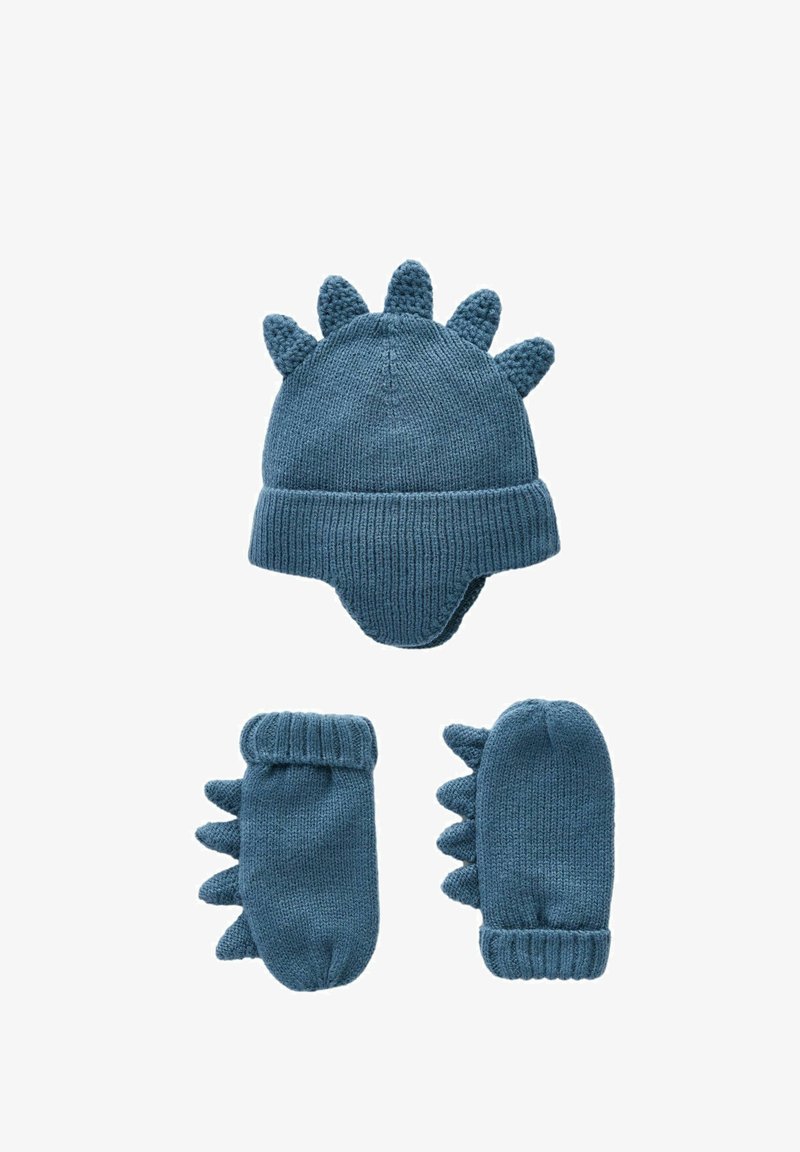 Gebreide set van een blauwe muts en wanten met verhoogde spikes. De muts heeft een geribbelde rand en de wanten hebben bijpassende spikes langs de zijkanten.