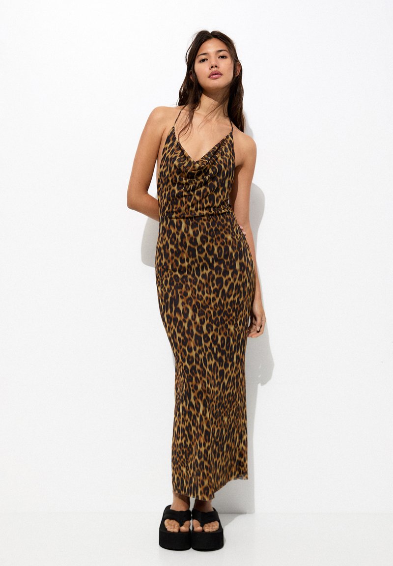 PULL&BEAR ANIMAL PRINT Robe longue brown/marron ZALANDO.FR