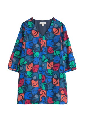 Kortærmet kjole med v-hals, der har et mørkeblåt stof med et markant blomstermønster i rød, grøn, orange og blå. Let og struktureret design.