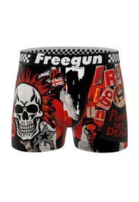 Boxers noirs ornés d'un design de crâne, de divers patchs graphiques, d'accents rouges et d'une ceinture à carreaux avec le logo "Freegun".