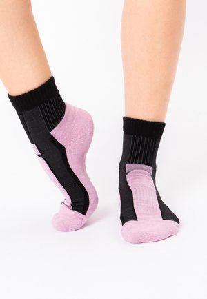 OCCULTO, 3 PACK WANDERSOCKEN UNISEX - Socken - schwarz-pink-grau-trek