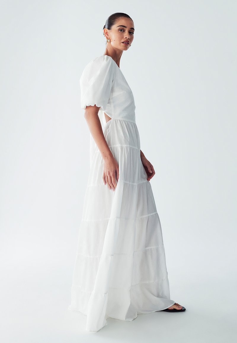 ST MRLO THEO - Maxi dress - ivory/white - Zalando