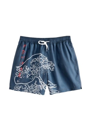 Marineblå badeshorts med elastisk talje og hvid snor. Har en bølgegrafik i hvid og rød med japansk tekst på venstre side.