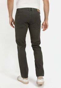 camel active Stoffhose - leaf green