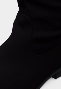 Tamaris Bottes - black