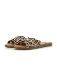 Sandalias de estampado de leopardo con parte superior de ante sintético, diseño de punta abierta y suela de goma plana. Presenta tiras cruzadas para un aspecto moderno.
