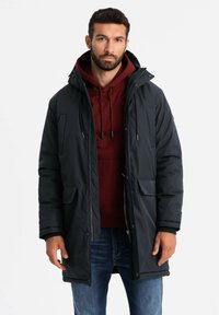Unausgewählt, black