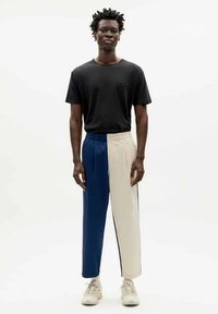 Thinking Mu LUC - Trousers - tricolor