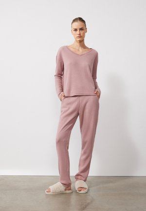 Pyjamas - pink
