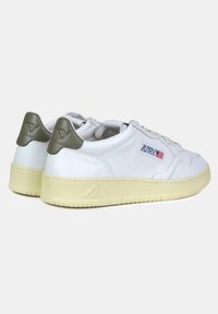 Autry MEDALIST - Sneakers basse - bianco militare