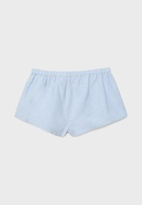 Shorts en éponge bleu clair avec ceinture élastique, design simple, vue à plat sur fond blanc.