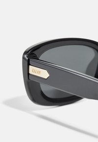 QUAY AUSTRALIA VIBE CHECK - Sunglasses - black