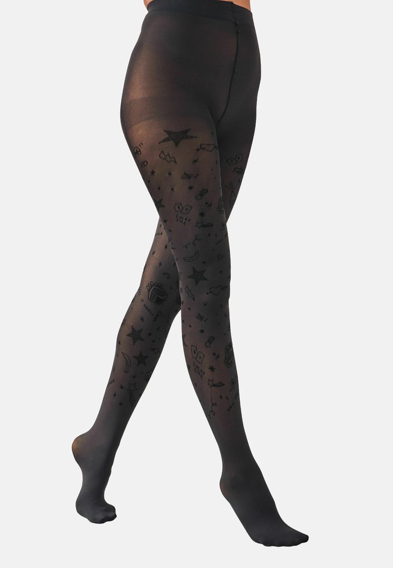 Collant neri con una gamma di design stampati, tra cui stelle e forme astratte, con una consistenza liscia e trasparente e punta opaca.