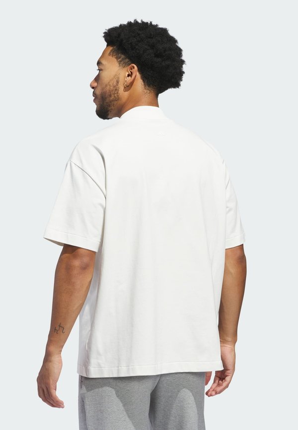 ONE  - Print T-shirt4