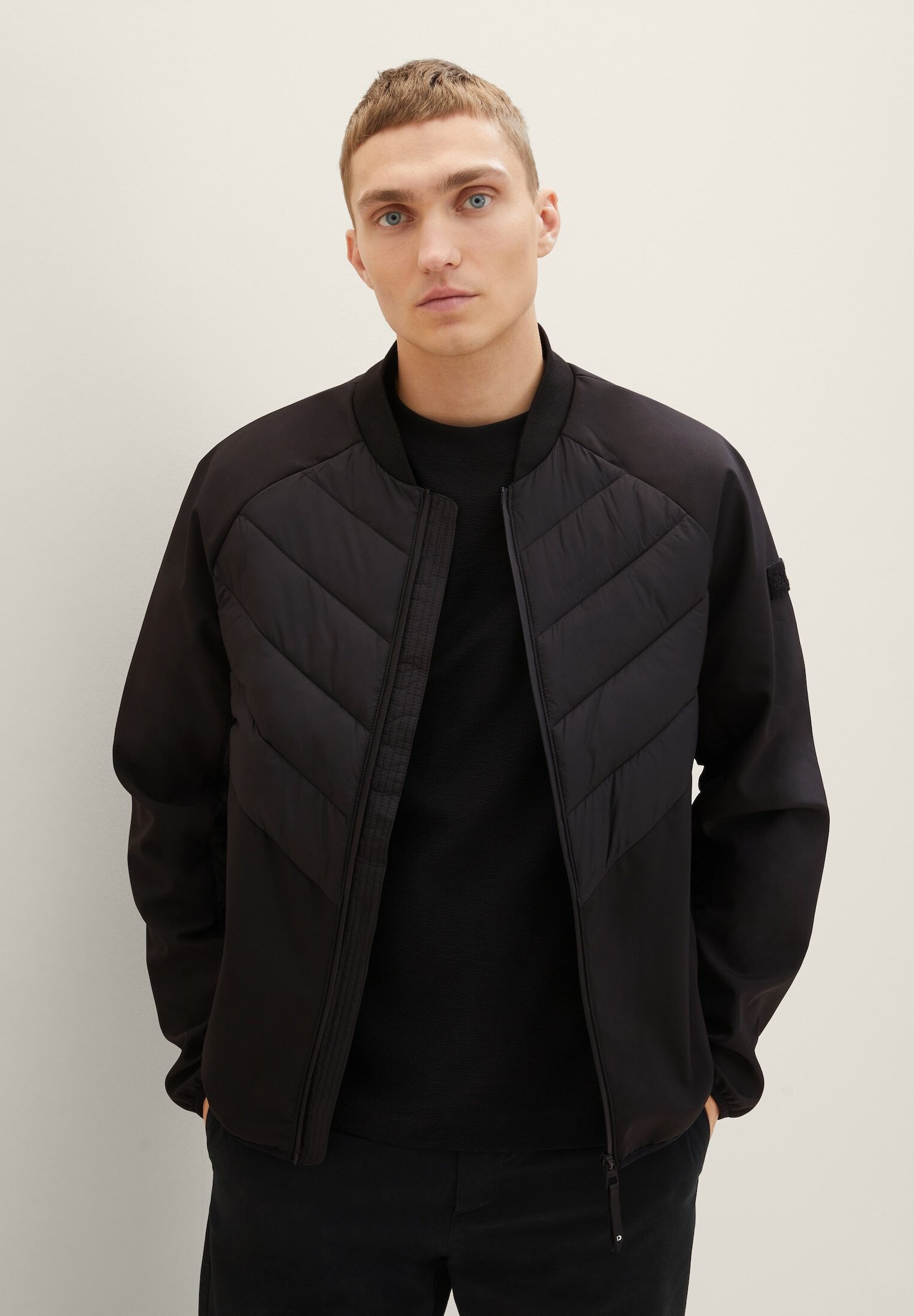 TOM TAILOR Denim Damen Bomberjacke Mit Herz-Steppung – Lässige Kurzjacke Aus Jeansstoff