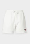 SIGNATURE SUEDED TERRY SWEAT SHORTS - Παντελόνι φόρμας - ecru