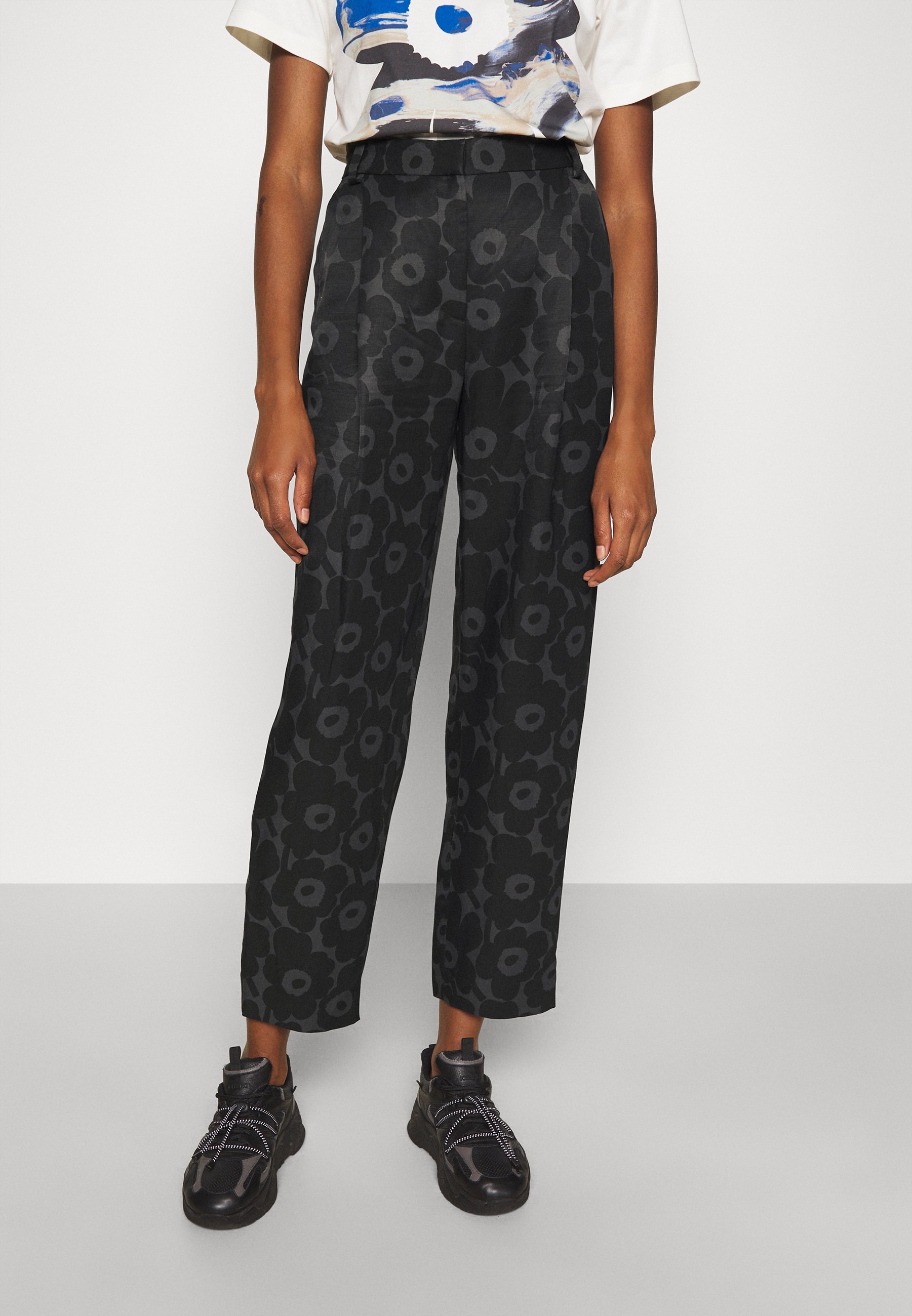 Marimekko LEHMUS MINI UNIKKO TROUSERS - Broek - black/dark grey/Zwart -  Zalando.nl