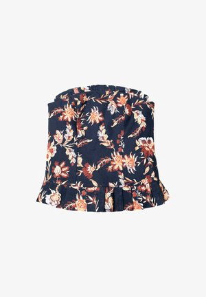 Top peplum floral en tela azul marino, con patrones de flores en naranja y blanco, escote con volantes y dobladillo acampanado. Textura suave.