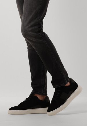 Sneakers laag - zwart