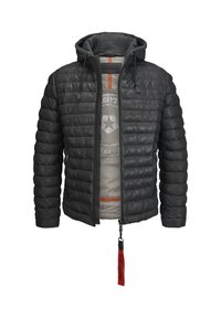 Schwarze gestepfte Jacke mit grauem Kapuzen, ausgestattet mit einem durchgehenden Reißverschluss, Seitentaschen und einem roten Ziehband. Gefüttert mit einem hellen Innenfutter.