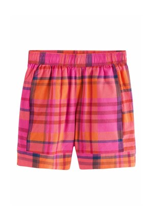 Shorts met elastische tailleband, felroze, oranje en rood ruitpatroon en zijzakken tegen een witte achtergrond.
