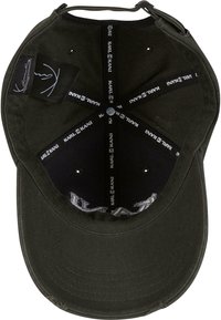 Cappellino da baseball verde scuro con visiera curva, materiale in cotone e dettagli di branding interno che mostrano "KARL KANI" in bianco.