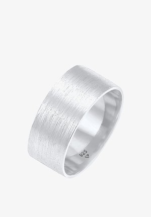 Breiter Silberbandring mit gebürsteter Textur und "925" Sterling-Silber-Kennzeichnung auf der Innenseite des Rings.