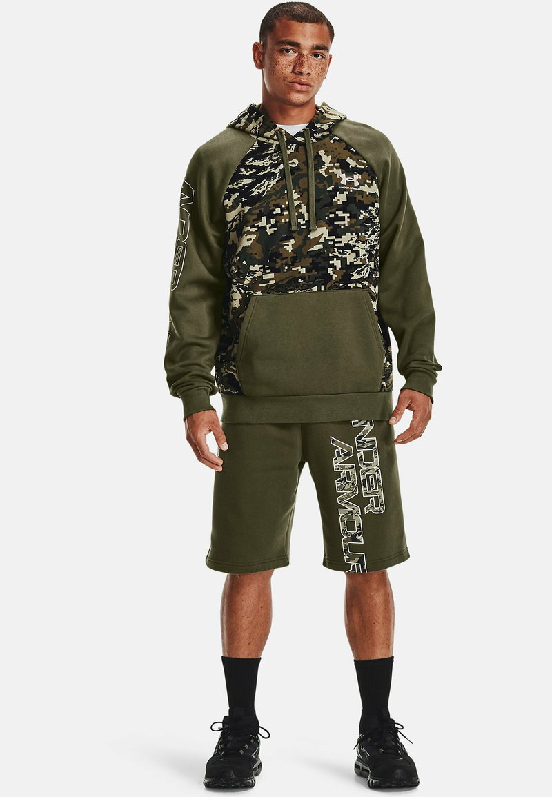 Under Armour RIVAL FLEECE CAMO Hoodie green/groen Zalando.nl