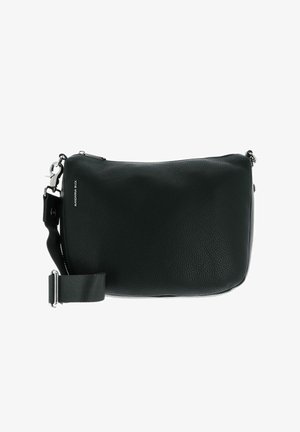 Sac bandoulière en cuir noir avec finition texturée, de forme rectangulaire et avec une bandoulière réglable. Il dispose d'une fermeture éclair et d'accents en métal argenté.