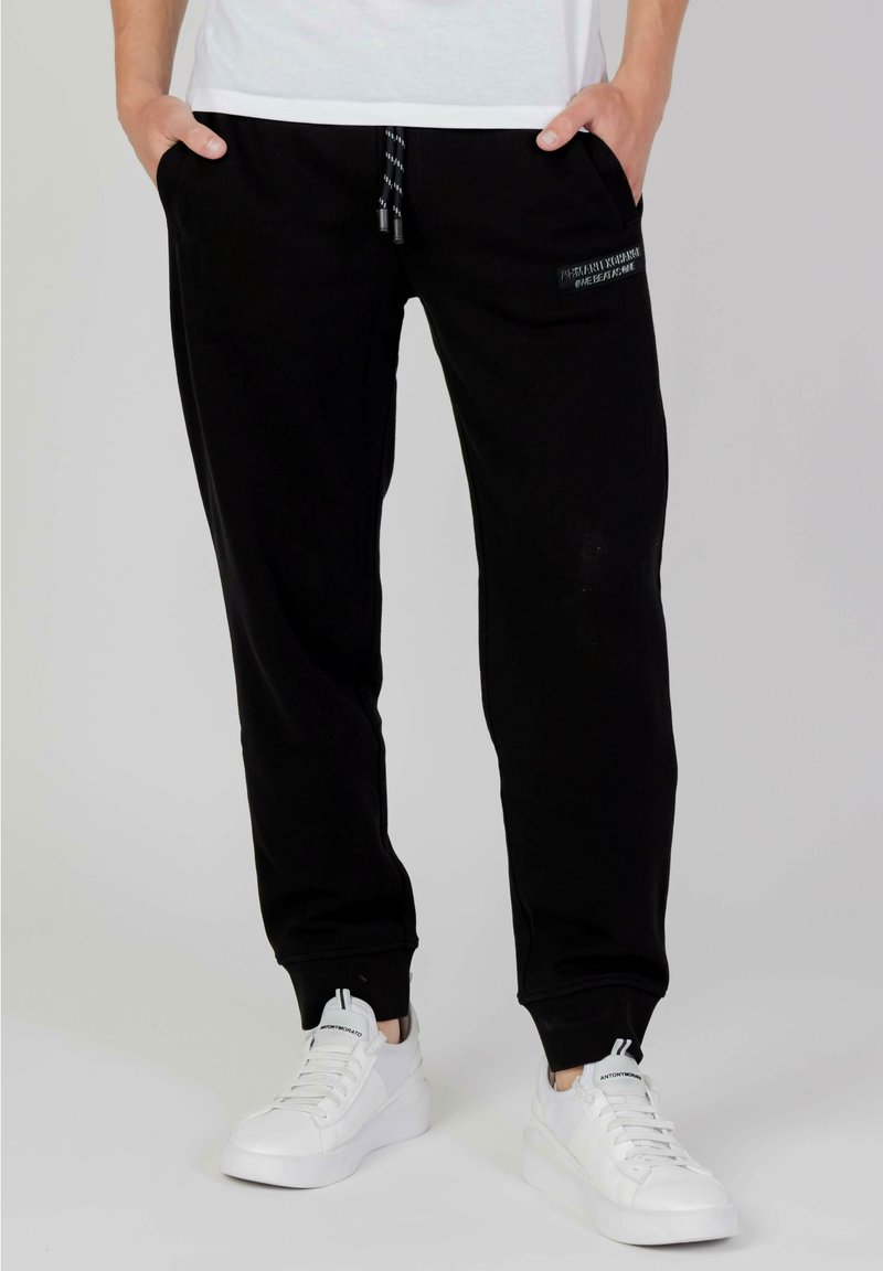 Armani Exchange Trainingsbroek zwart Armani Exchange Trainingsbroek zwart