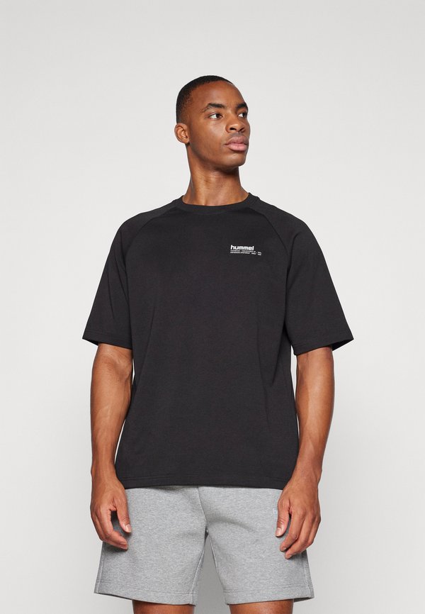 LOOSE  - Sports T-shirt