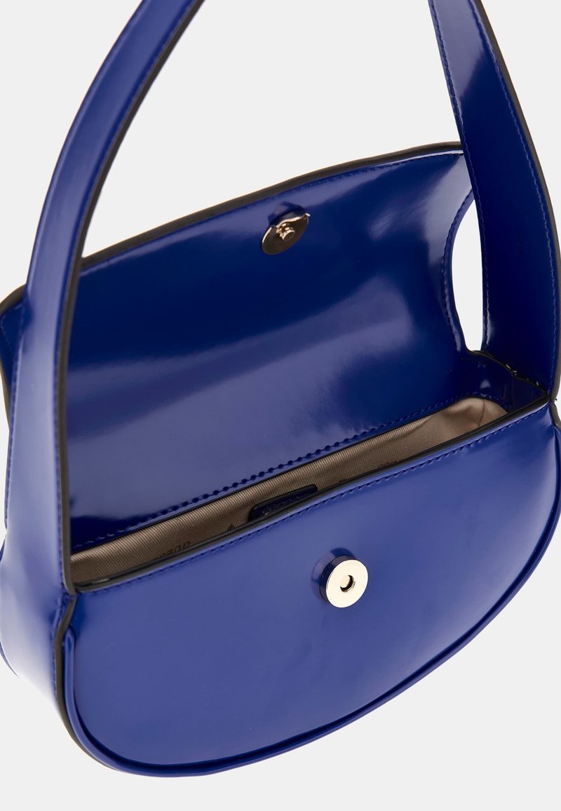 Guess ARNELA FLAP Handtasche blau