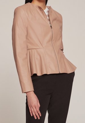 Imitatieleren jas - pink