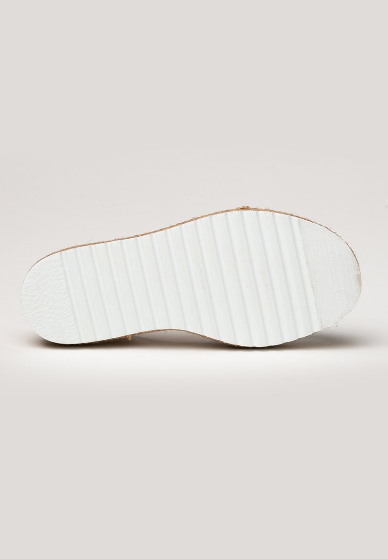 Eva Mañas IBICENCA TRENZA "GEL-MEMORY FOAM" Alpargatas - Zalando.es