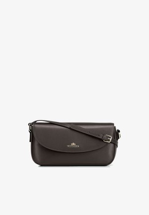 Donkerbruine leren crossbodytas met klepsluiting, verstelbare band en gouden Wittchen-logo middenvoor.