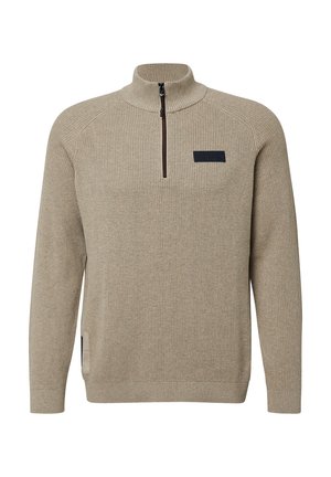 Beige gebreide pullover met een hoge kraag, halve ritssluiting en een textuurpatroon. Beschikt over een donkerblauwe accent op de borst en geribbelde manchetten.