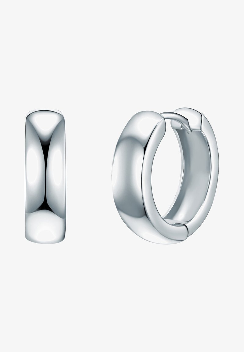 Pendientes de aro de plata con una superficie lisa y pulida. Presentan una forma redondeada y un cierre con bisagra para un ajuste seguro.